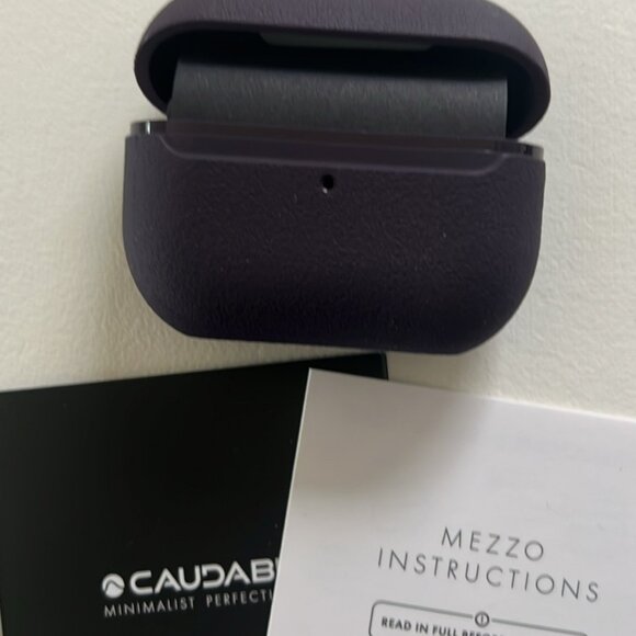 Caudabe "Mezzo" case for Airpods Pro (2nd gen) - Picture 5 of 7
